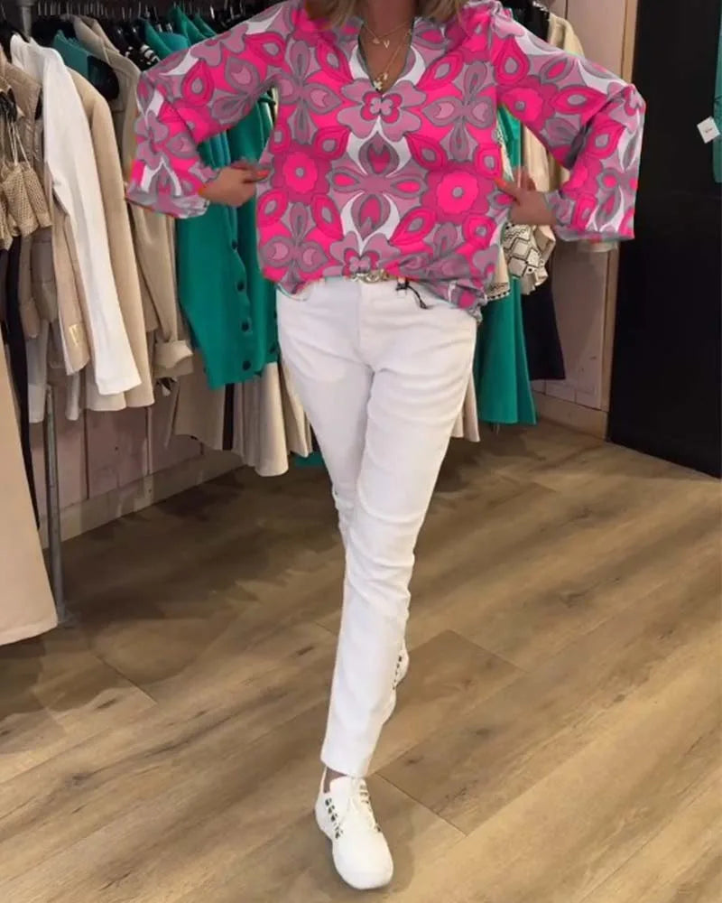 Blouse met V-hals en geometrisch patroon