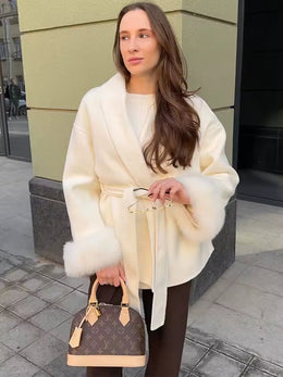 DANEE – Stijlvolle winterjas voor dames met vetersluiting Jacket Zavalori