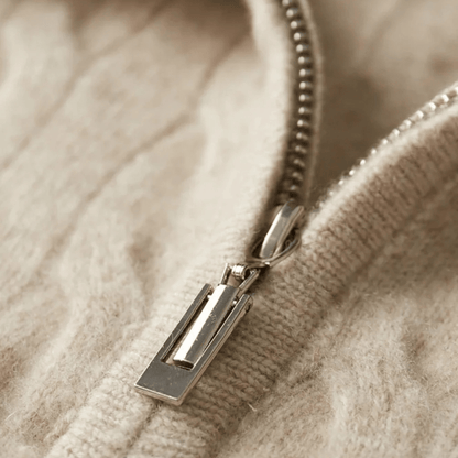 Trui met kraag van merino wol met kabelpatroon