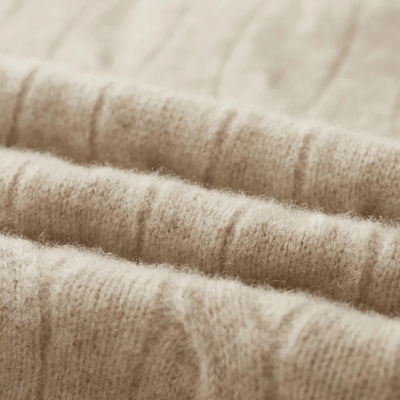 Trui met kraag van merino wol met kabelpatroon