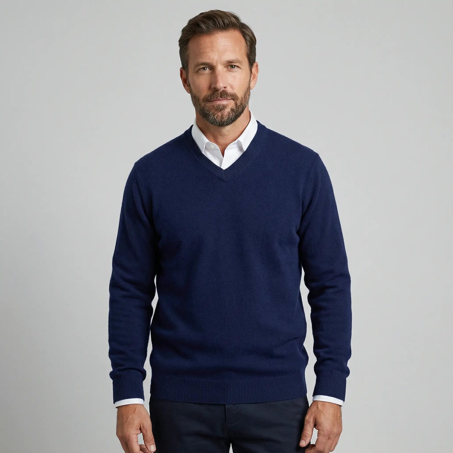 V-hals trui van zachte cashmere met lange mouwen